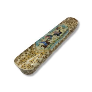 Camel bone pen case with Rider and Hunting design – Code 1010045